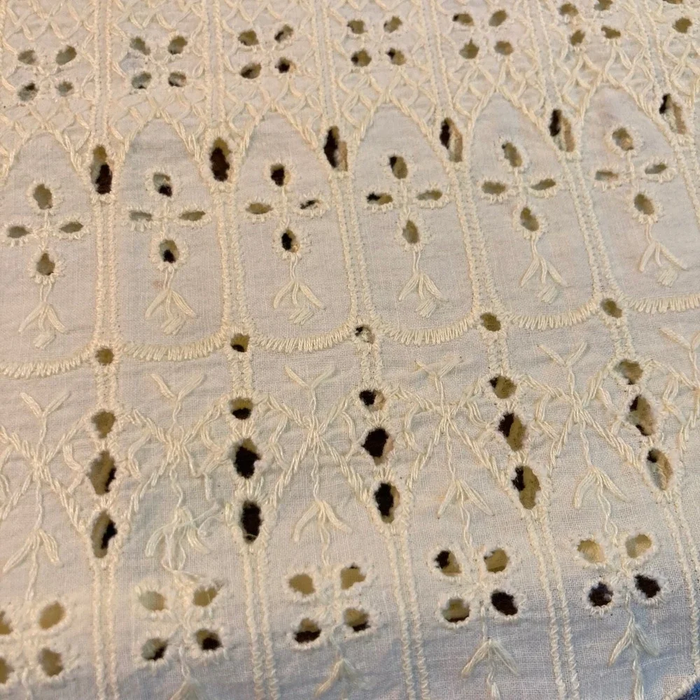 Eyelet Lace Dresser Scarves Cream Scalloped Edge Linens Set of 2 Vintage